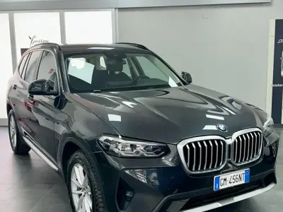 Usata BMW X3 149 CV (109 kW) 2023 Grigio SUV