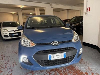Usata Hyundai i10 69 CV (50 kW) 2015 Blu Utilitaria