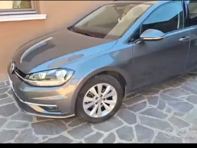 Usata VW Golf VII 116 CV (85 kW) 2017 Grigio Station wagon