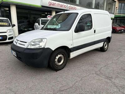 Usata Citroën Berlingo 69 CV (50 kW) 2005 Argento pastello Monovolume
