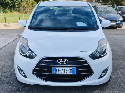 Usata Hyundai ix20 Xpossible 90 CV (66 kW) 2016 Bianco Utilitaria