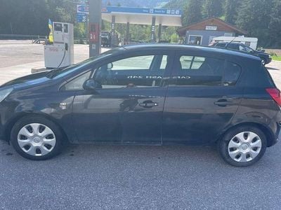 Usata Opel Corsa Sport 95 CV (69 kW) 2010 Utilitaria