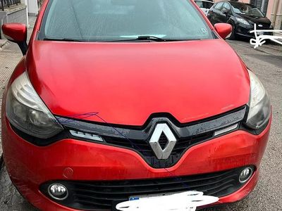 Usata Renault Clio IV 75 CV (55 kW) 2016 Rosso Berlina