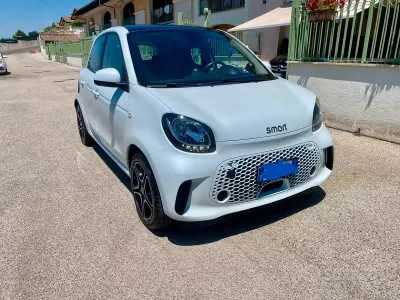 Usata Smart ForFour Electric Drive 52 kW (71 CV) 2020 Bianco Utilitaria