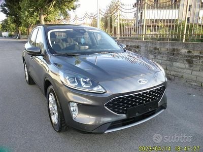 Occasion Ford Kuga Business Edition 120 ch (88 kW) 2022 Gris SUV