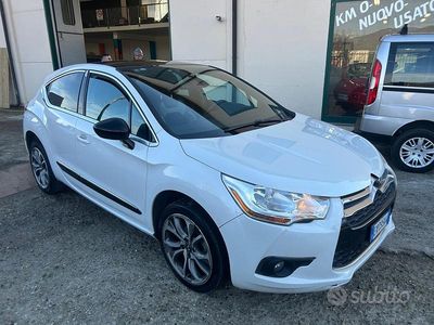 Usata DS Automobiles DS4 So Chic 119 CV (87 kW) 2015 Bianco Utilitaria