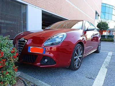 Usata Alfa Romeo Giulietta Distinctive 170 CV (125 kW) 2010 Rosso Berlina