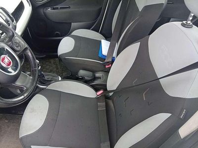 Usata Fiat 500L Lounge 95 CV (69 kW) 2015 Bianco Monovolume