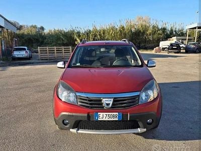 Usata Dacia Sandero 85 CV (62 kW) 2011 Berlina