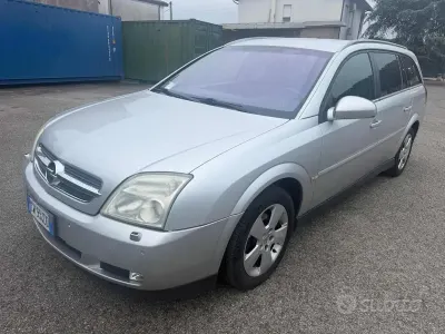 Usata Opel Vectra Sport 120 CV (88 kW) 2005 Grigio Station wagon