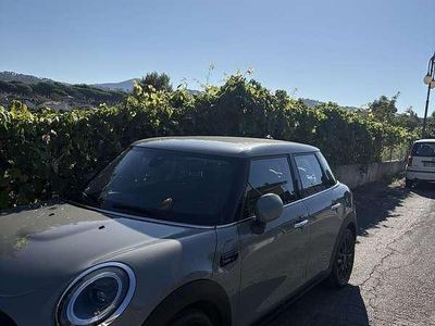 Usata Mini ONE 102 CV (75 kW) 2021 Utilitaria
