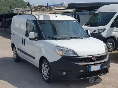 Begagnad Fiat Doblò S 105 HK (77 kW) 2016 Vit Minibuss