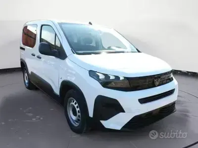 Nuova Peugeot Rifter Active 102 CV (75 kW) 2026 Bianco Monovolume