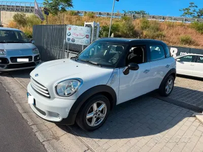 Usata Mini Cooper D Countryman 111 CV (81 kW) 2014 Bianco SUV