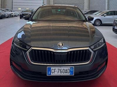 Usata Skoda Octavia Style 116 CV (85 kW) 2021 Grigio Station wagon