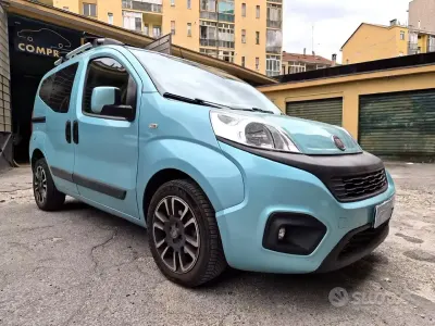 Begagnad Fiat Qubo Trekking 80 HK (58 kW) 2017 Blå Minibuss
