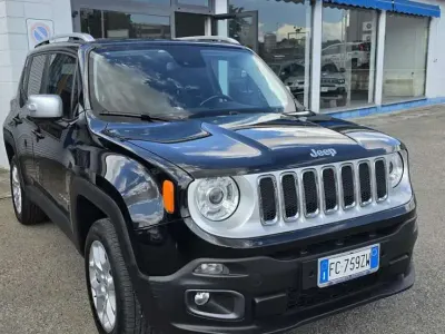 Usata Jeep Renegade Limited 140 CV (102 kW) 2016 Other SUV