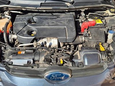 Usata Ford Fiesta Titanium 2011 Grigio Berlina