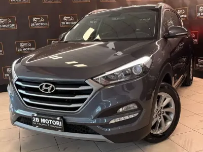 Usata Hyundai Tucson Comfort 132 CV (97 kW) 2017 Grigio SUV