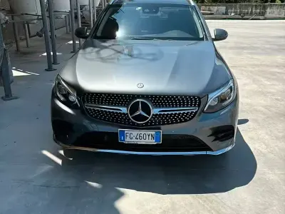 Usata Mercedes GLC250 204 CV (150 kW) 2017 Grigio Station wagon