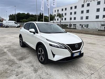 Usata Nissan Qashqai N-Connecta 140 CV (102 kW) 2023 Bianco SUV