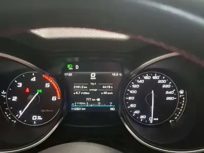 Usata Alfa Romeo Stelvio Business 160 CV (117 kW) 2022 Rosso SUV