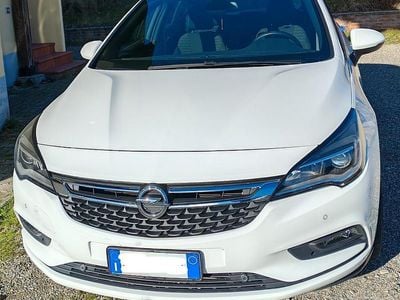 Usata Opel Astra 110 CV (80 kW) 2019 Bianco Berlina