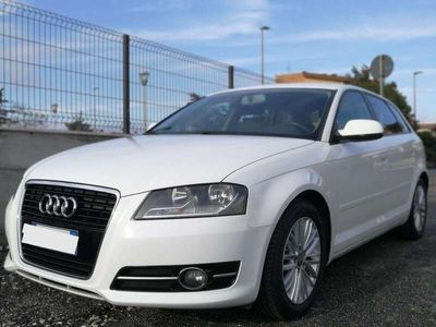 usata Audi A3 1.6 tdi Young Edition 90cv