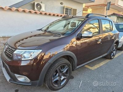 Usata Dacia Sandero Stepway 90 CV (66 kW) 2017
