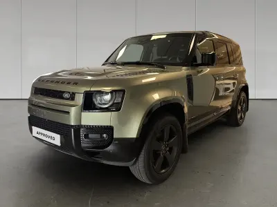 Usata Land Rover Defender HSE Dynamic 249 CV (183 kW) 2024 Pangea green SUV