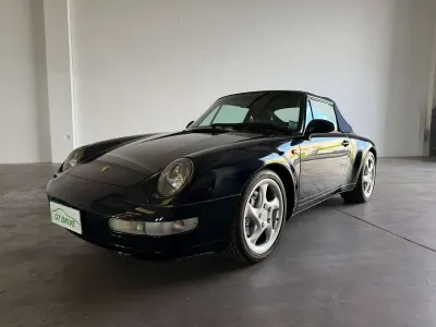 Usata Porsche 911 Carrera 4 Cabriolet 272 CV (200 kW) 1995 Blu metallizzato Cabrio