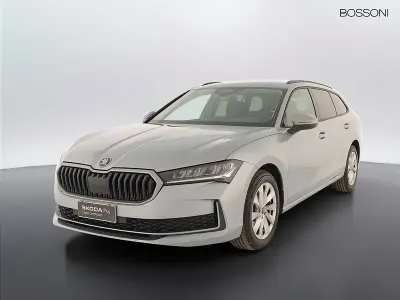 Usata Skoda Superb Selection 150 CV (110 kW) 2025 Argento Station wagon