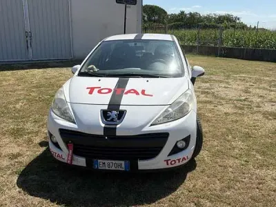 Usata Peugeot 207 Allure 68 CV (50 kW) 2012 Berlina