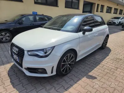 Usata Audi A1 Attraction 90 CV (66 kW) 2014 Bianco Utilitaria