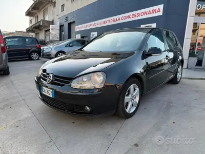 Usata VW Golf IV Comfortline 105 CV (77 kW) 2004 Nero Berlina