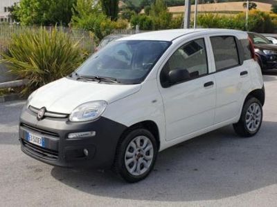 usata Fiat Panda 0.9 TwinAir Turbo Natural Power van iva esposta