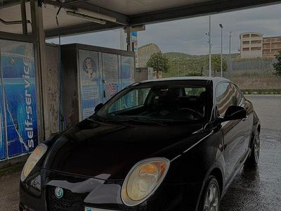 Begagnad Alfa Romeo MiTo 2008 Svart Halvkombi