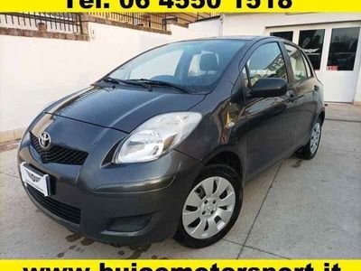 usata Toyota Yaris 1.0i 16V cat 5 porte