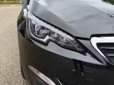Occasion Peugeot 308 99 PK (72 kW) 2016 Zwart Stationwagen
