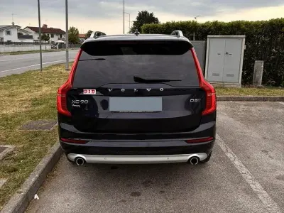 Usata Volvo XC90 225 CV (165 kW) 2015 Blu SUV