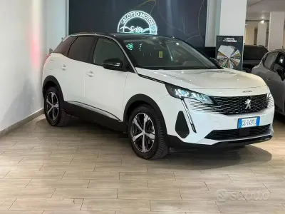 Usata Peugeot 3008 131 CV (96 kW) 2023 Bianco SUV