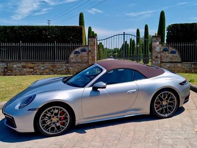 Usata Porsche 992 450 CV (330 kW) 2019 Grigio Cabrio