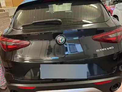 Usata Alfa Romeo Stelvio 160 CV (117 kW) 2022 Nero SUV