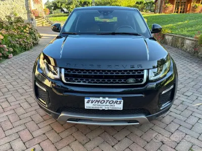 Begagnad Land Rover Range Rover evoque 150 HK (110 kW) 2018 Svart Kombi