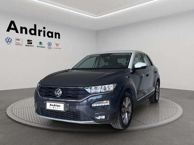 Usata VW T-Roc Style 116 CV (85 kW) 2018 Grigio SUV