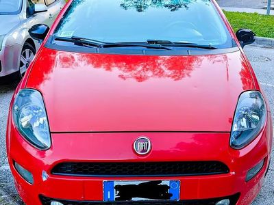 Usata Fiat Punto Sport 95 CV (69 kW) 2013 Rosso Utilitaria