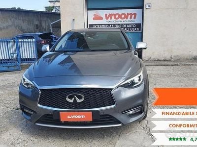 Usata Infiniti Q30 Business Executive 108 CV (79 kW) 2016 Berlina
