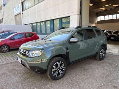 Usata Dacia Duster Prestige 101 CV (74 kW) 2023 Grigio SUV