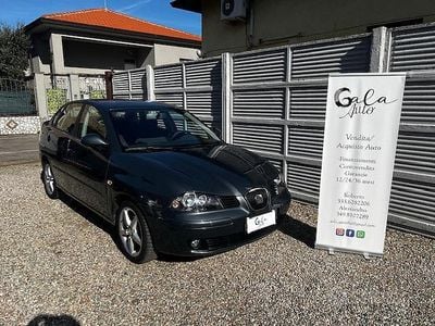 Usata Seat Cordoba Stylance 69 CV (50 kW) 2007 Grigio Berlina
