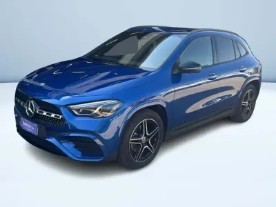 Usata Mercedes GLA200 AMG Line Premium 150 CV (110 kW) 2024 Blu SUV